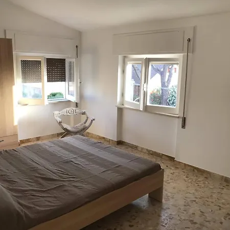 Marcella 펜션 안치오